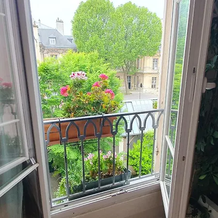 Cosy Le Marais Parigi